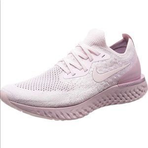 COPY - Nike sneakers size 5.5